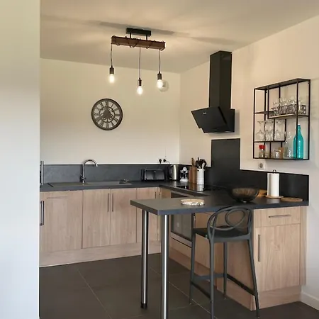 Two-bedroom Flat With Terrace Near The Harbour And Town Centre * Porto Vecchio